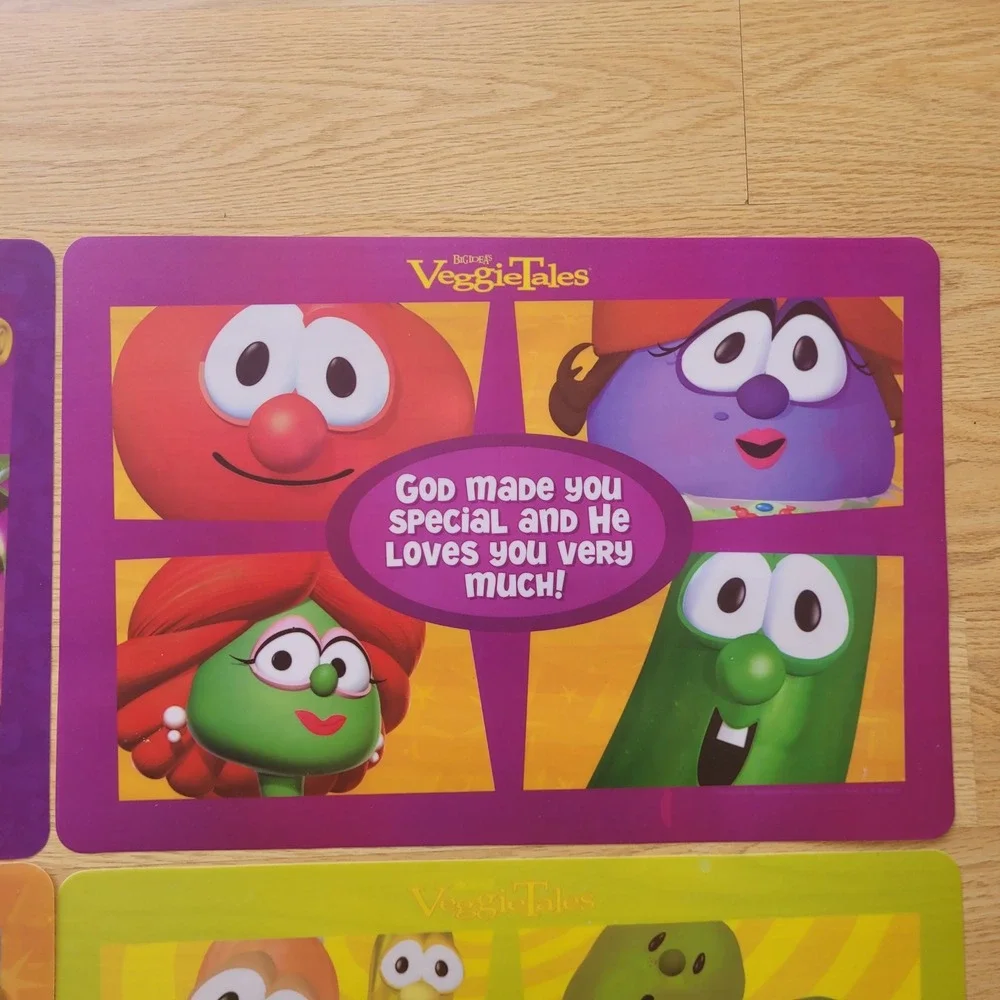 VeggieTales Plastic Placemats Lot 14 Bob Larry Junior‎ Big Idea